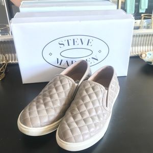 Steve Madden Women's Ecentrcq Sneaker Size 8